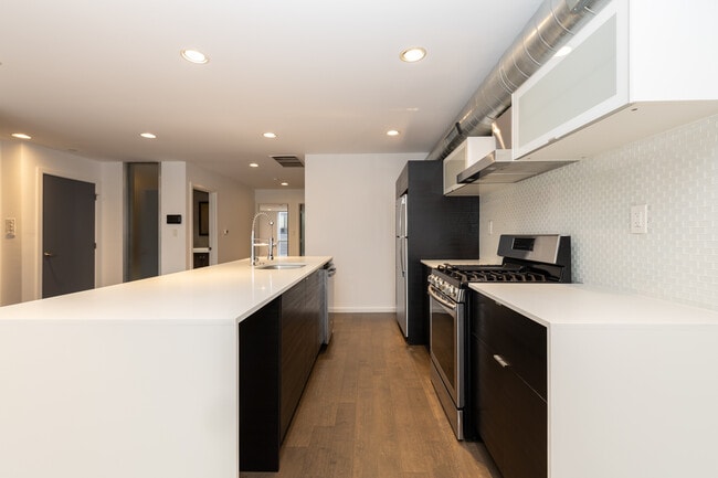 Foto del edificio - 1422 N 7th St