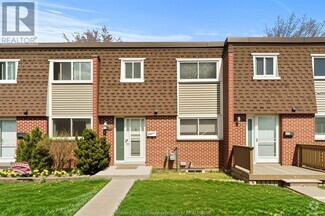 Building Photo - 117 Cranbrook Ct