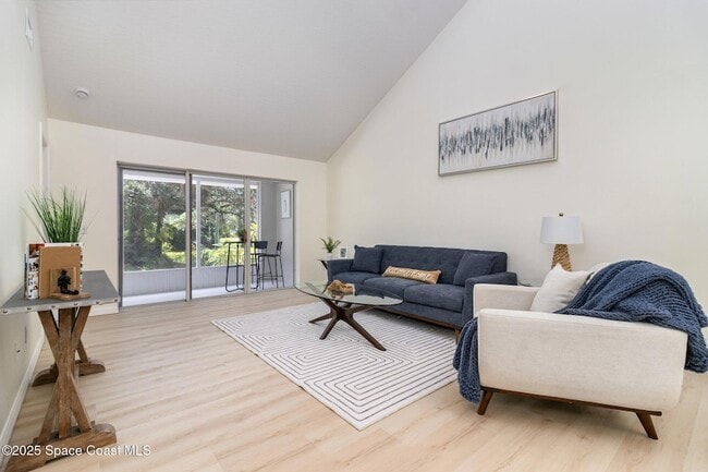 Foto del edificio - 165 Casseekee Trail