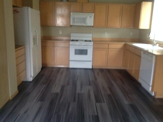 Foto del edificio - 14362 NE 189th Ct