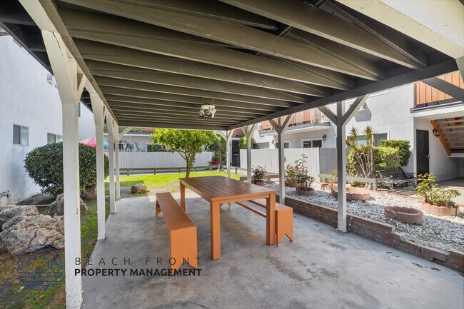 Foto del edificio - 8721 Imperial Hwy.