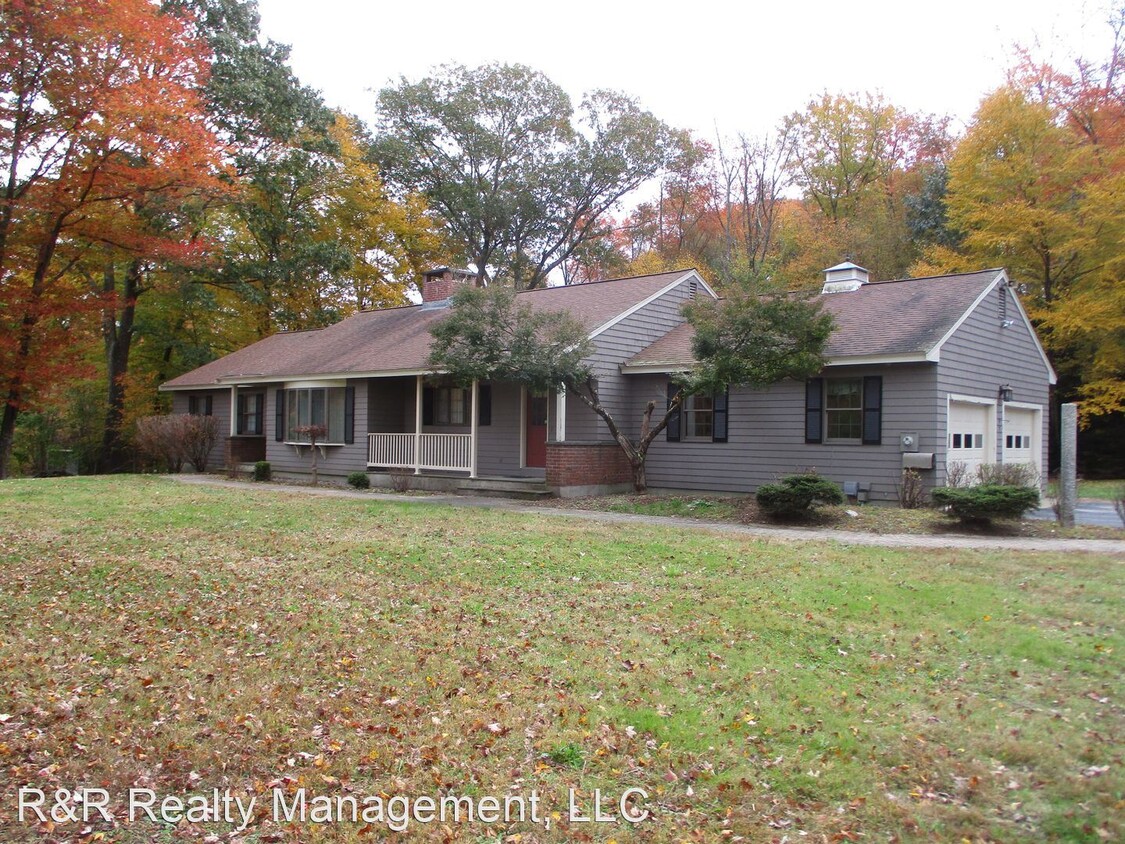 Primary Photo - 2 br, 2.5 bath House - 486 Douglas Rd