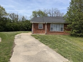 Building Photo - 3200 Baird Ct