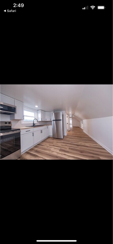 Foto del edificio - 215 N Maple Ave