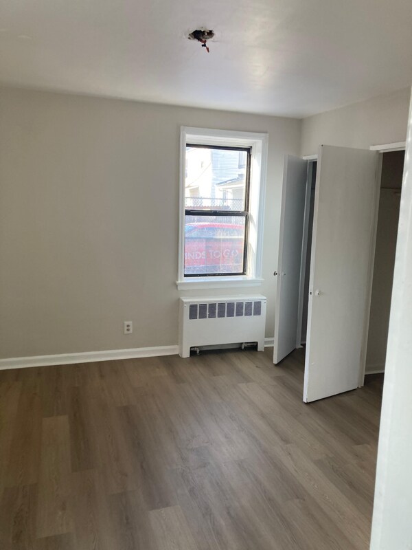 Foto del edificio - 44 Irving St