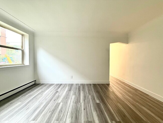 Photo du bâtiment - 169 Park Row S