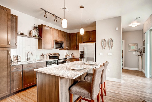 Ovation | Lone Tree, CO Apartments - Ovation