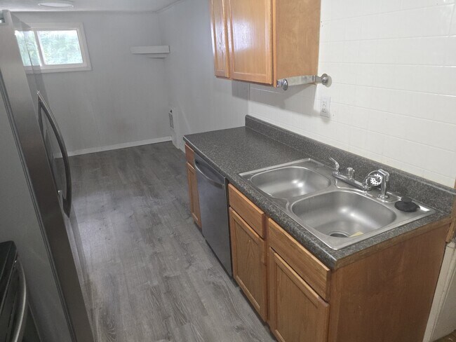 Foto del edificio - 209 Burch St