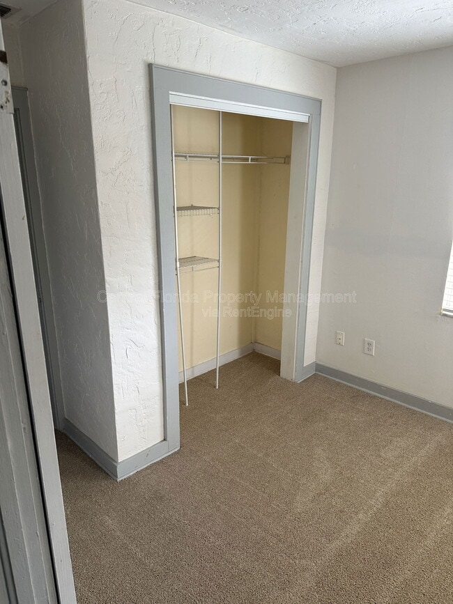 Building Photo - 1235 Virginia Dr