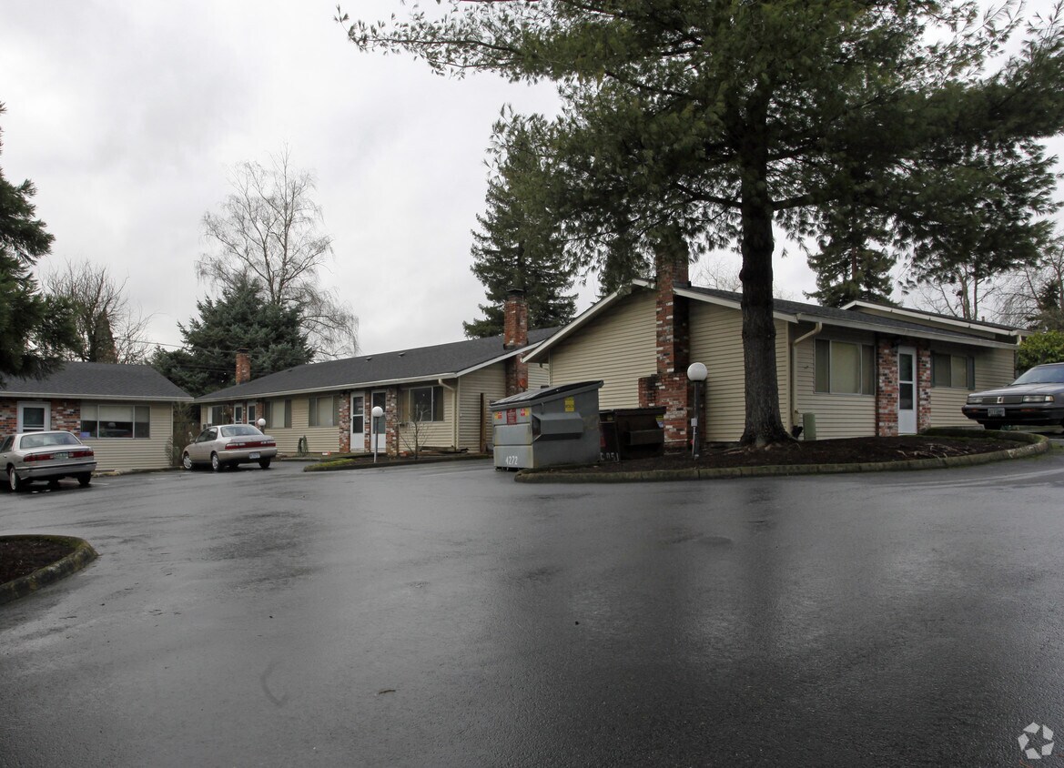 Monroe Square Apartments Portland, OR