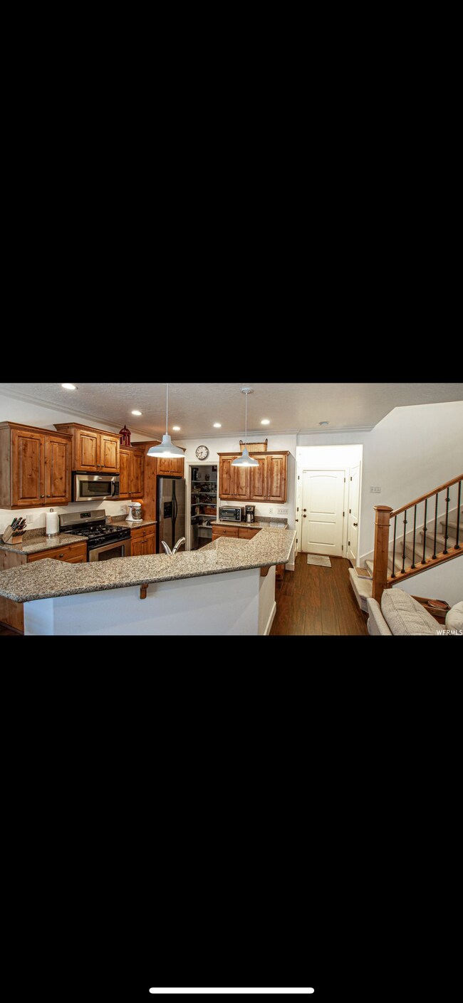 Building Photo - 949 N 920 W