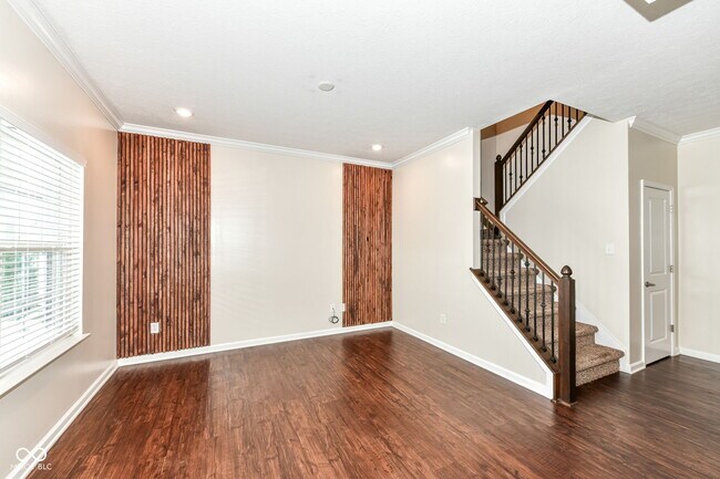 Building Photo - 5825 Sheffield Ln