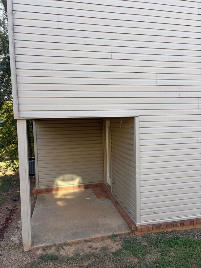 Building Photo - 1125 Grinnel Cir