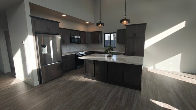 Foto del edificio - 3419 Baneberry Ln