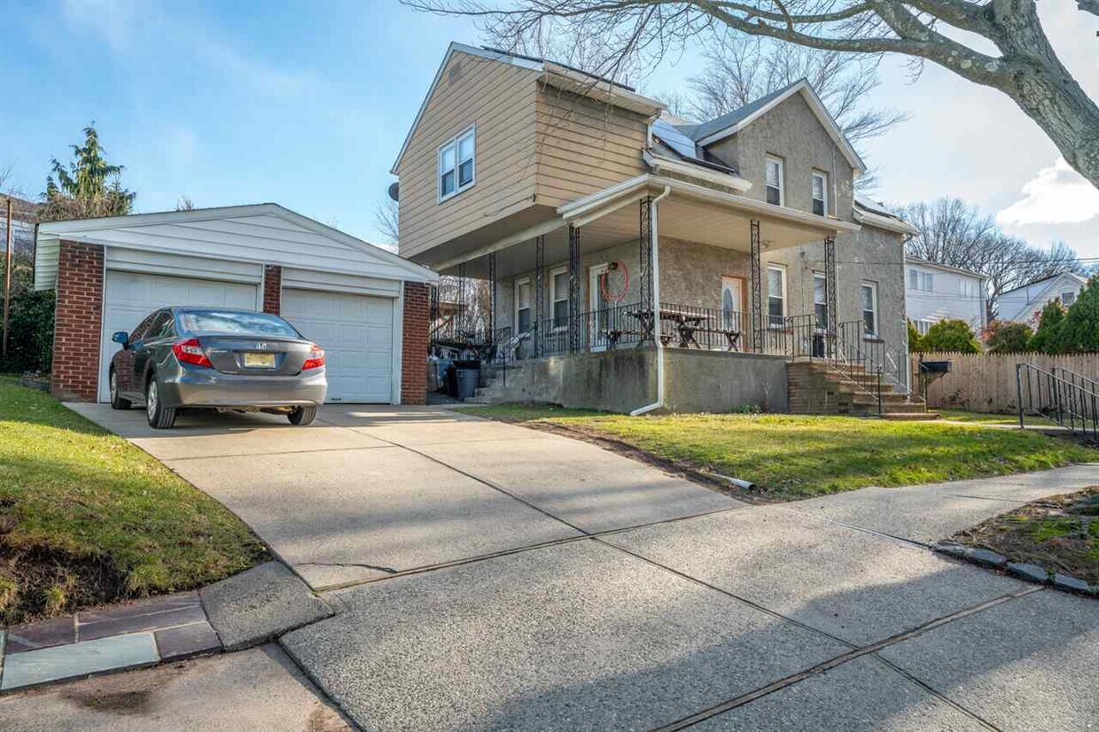 76 King St, Wallington, NJ 07057 House Rental in Wallington, NJ