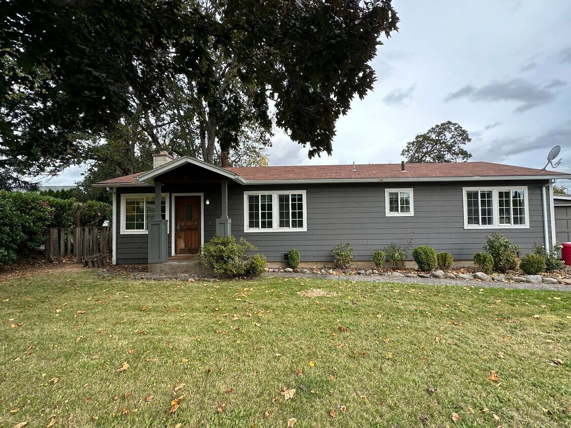 Primary Photo - Application Pending - 3 Bedroom House For ...