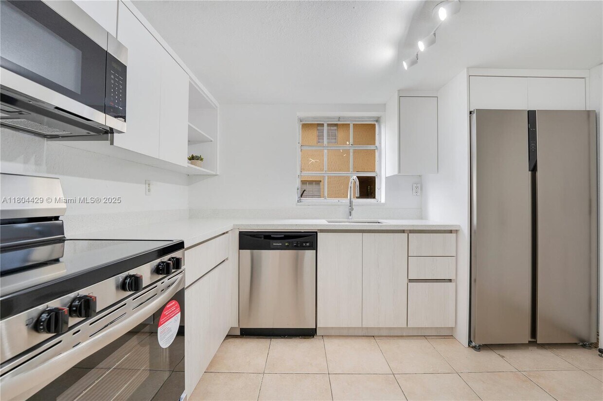 Foto principal - 8500 SW 109th Ave