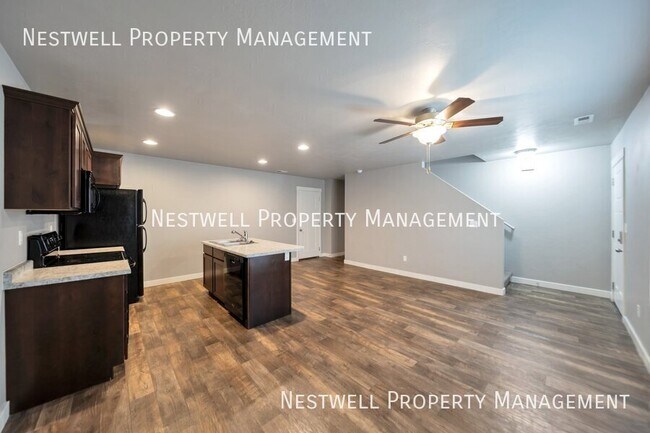 Foto del edificio - 14382 Firgrove Wy