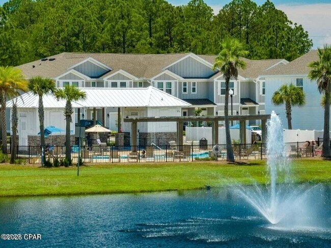 Foto del edificio - 7520 Shadow Lake Dr