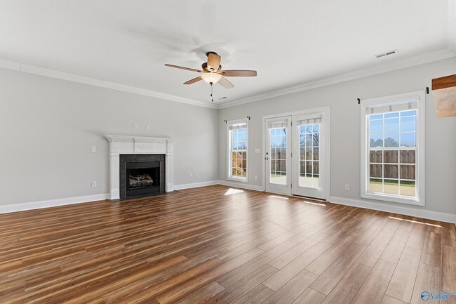 Foto del edificio - 7518 Parktrace Ln SE