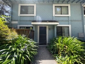 Building Photo - 1144 Callas Ln
