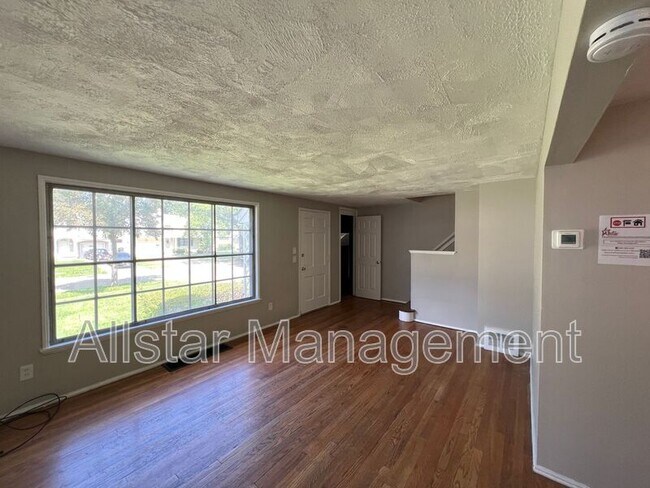 Building Photo - 19208 Shakerwood Rd