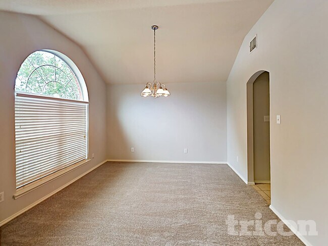 Foto del edificio - 10712 Braemoor Dr