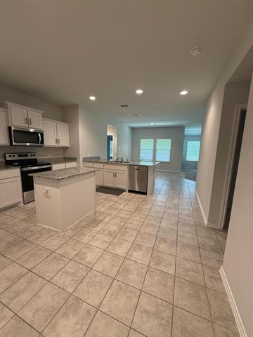 Foto del edificio - 112 Piping Rock Dr