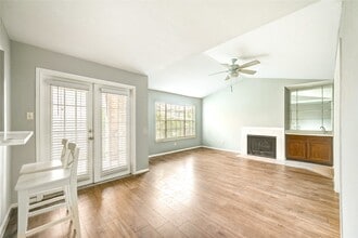 Building Photo - 14600 Fonmeadow Dr