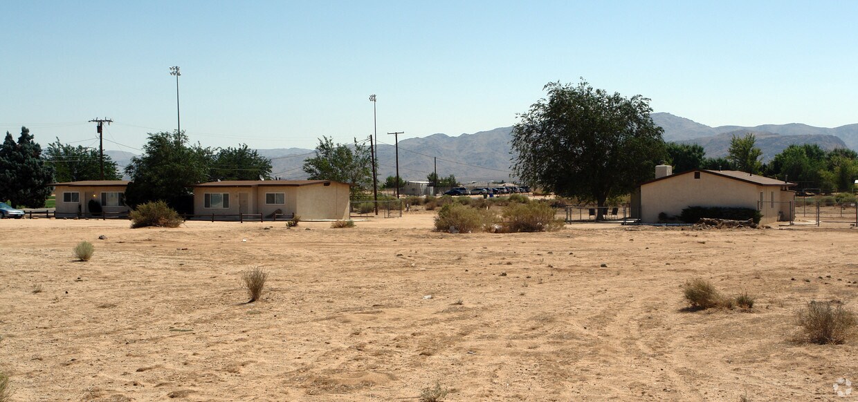 Building Photo - 21773 Pah-ute Rd