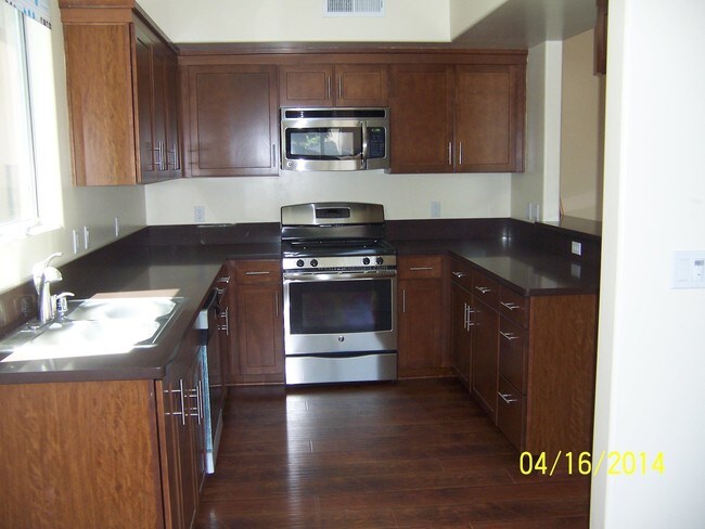 Building Photo - 4112 Whitsett Ave