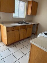 Building Photo - 2210 Buchanan Dr