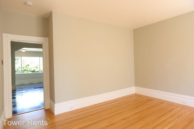 Foto del edificio - 36 Pond St