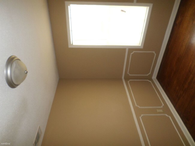 Building Photo - 5316 Villa del Rey Dr