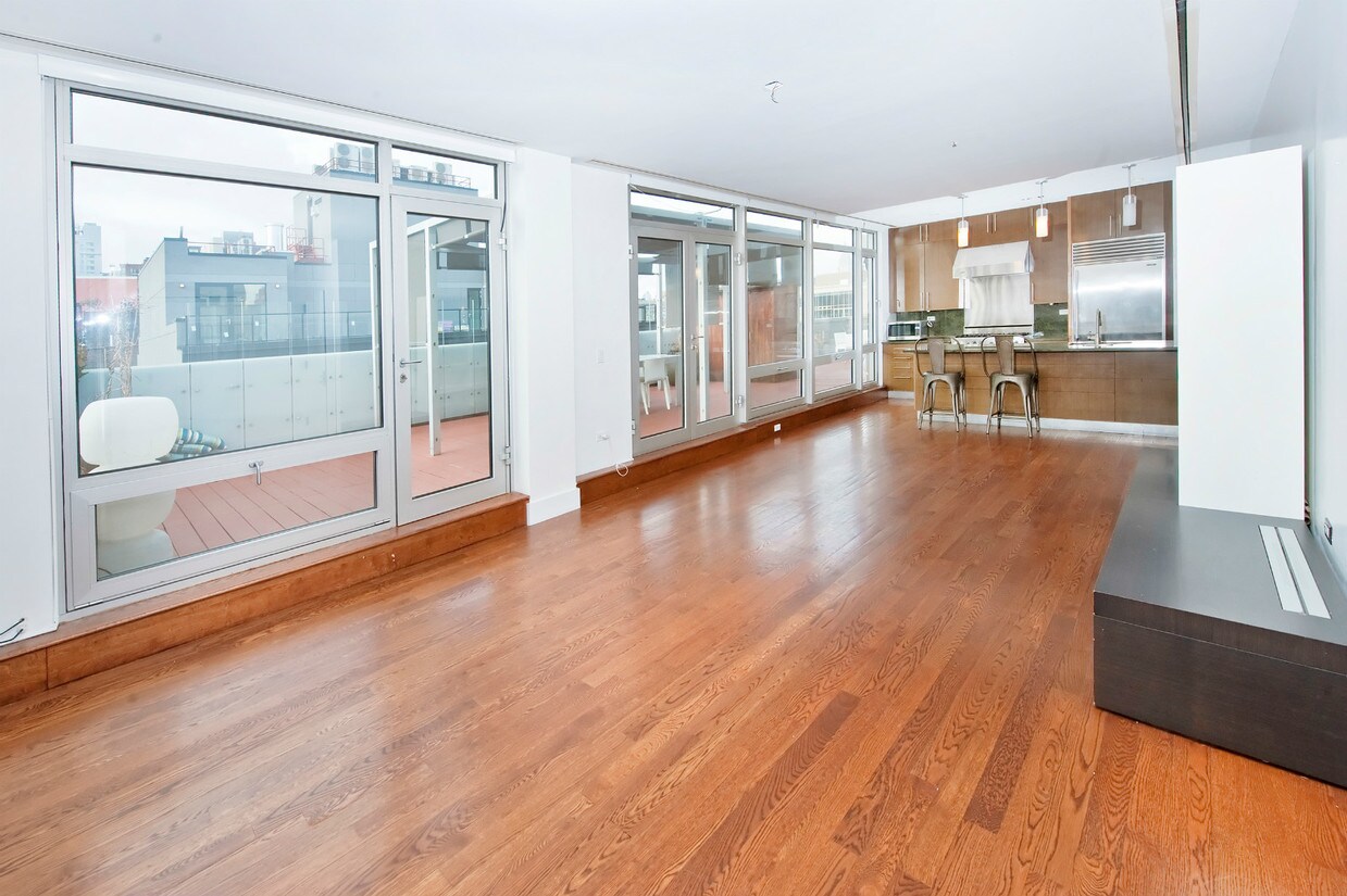 Foto principal - 154 Attorney St