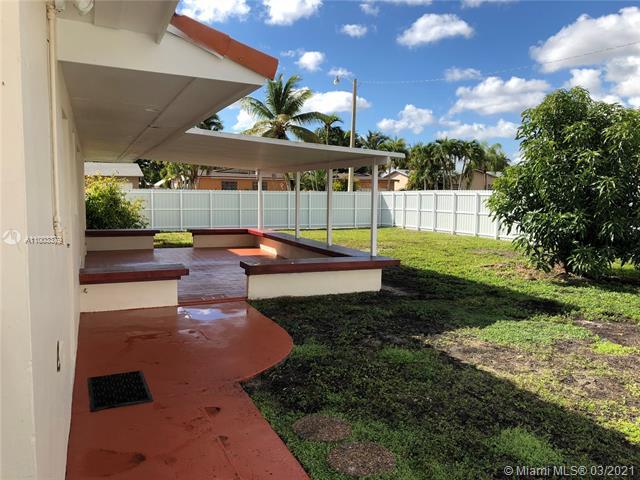 Building Photo - 6130 SW 93rd Ct