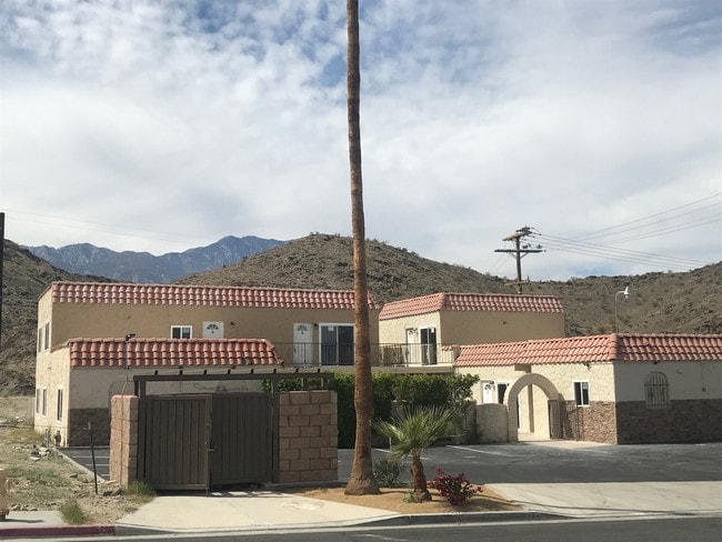 Building Photo - 36953 Bankside Dr
