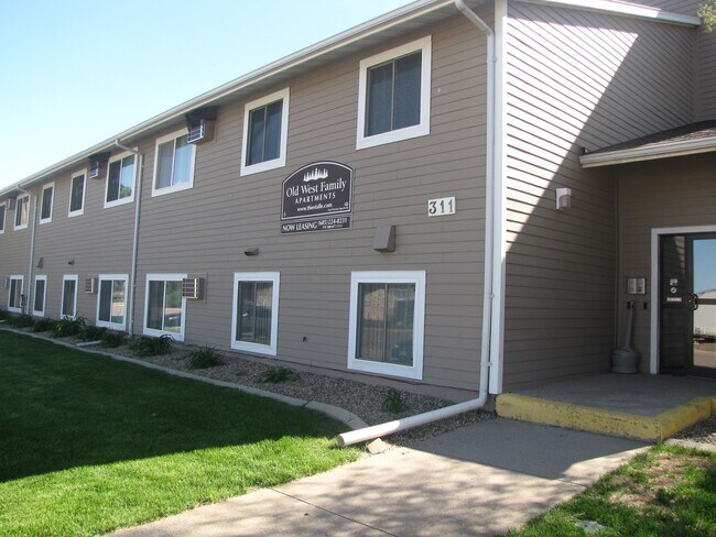 Building Photo - Old West Apartments