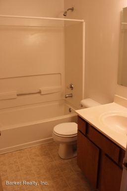 Building Photo - 2940 Faversham Pl
