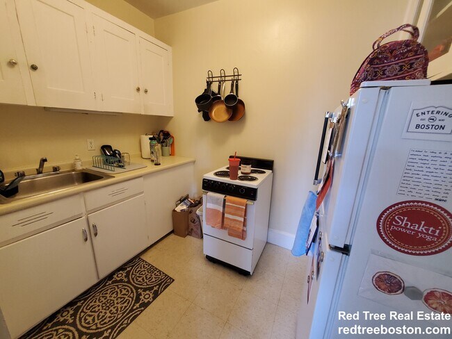 Foto del edificio - 31 Herrick Rd