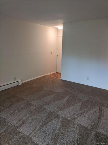 Foto principal - 51 Leroy Pl