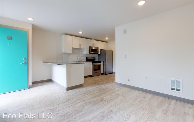 Building Photo - 4730 9th Ave NE