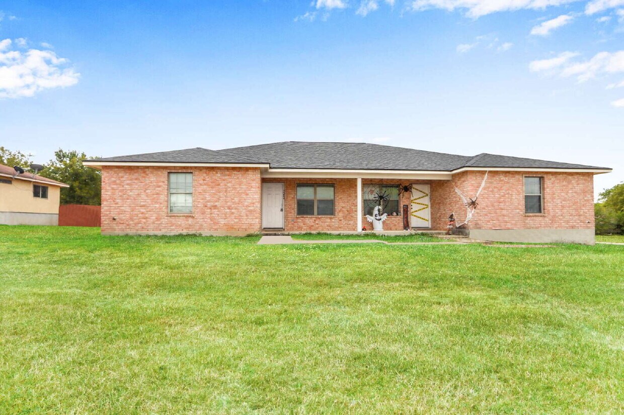 Foto del edificio - Updated 3/2 Duplex Near Shopping in San Antonio
