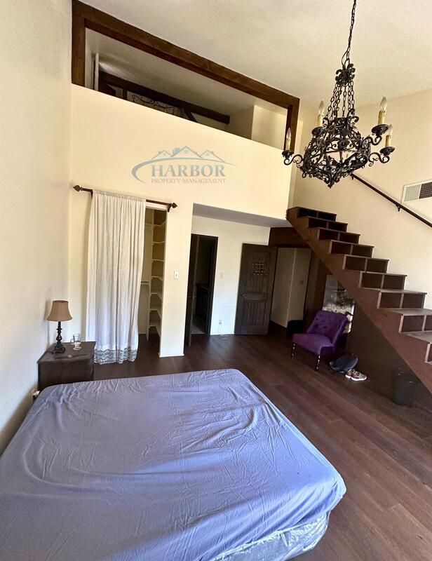 3608 W Estates Ln Unit B MASTER BEDROOM UP, Rolling Hills Estates, CA 90274 Condo for Rent