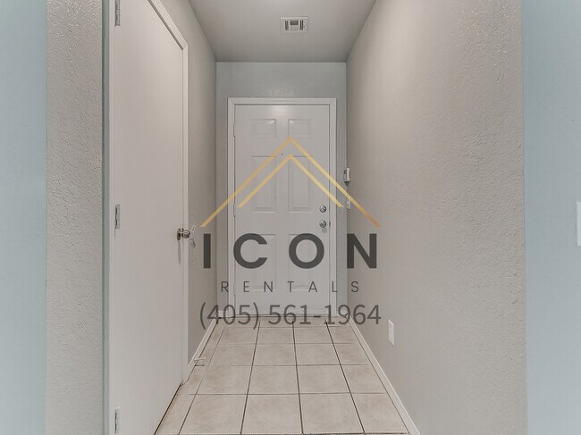Foto del edificio - 10477 Aberdeen Dr