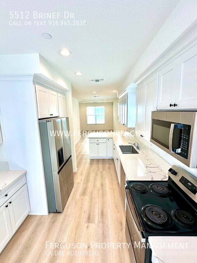 Building Photo - 5512 Brinef Dr