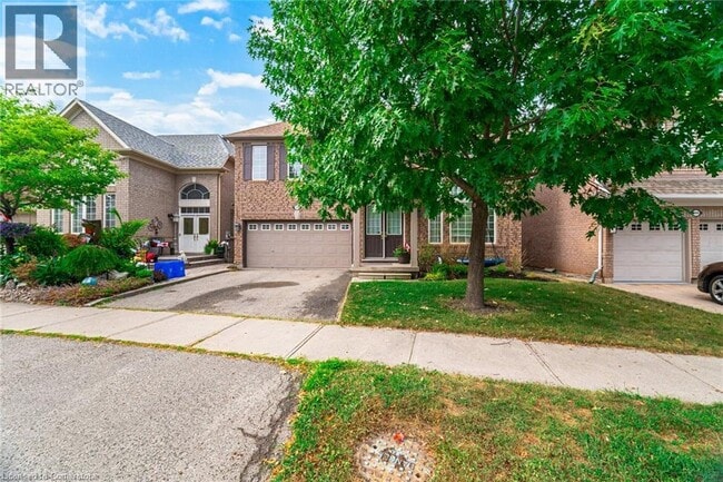 Building Photo - 2499 Scotch Pine Dr