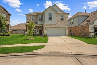 Building Photo - 3210 Lotus Blossom St