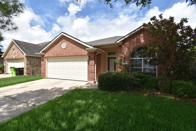 Foto del edificio - 128 Long Canyon Ln
