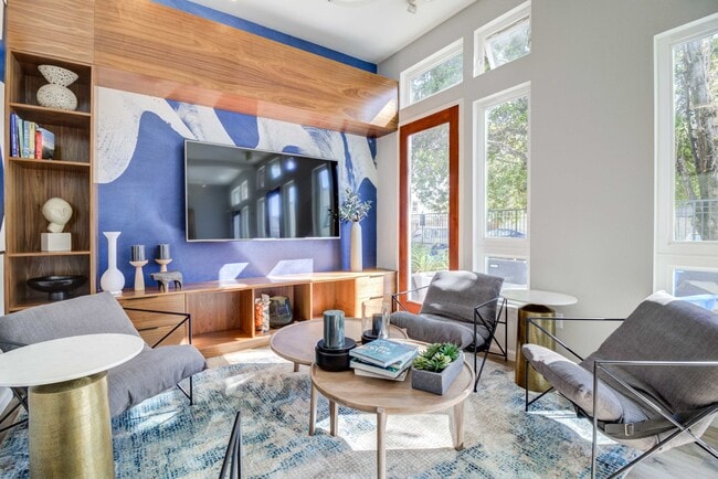 Photo - Hillside Village Apartments